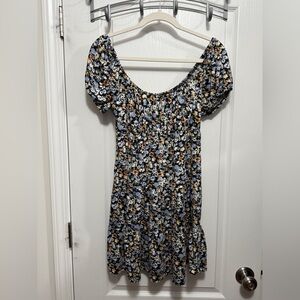Hollister Ditsy Floral babydoll mini‎ Dress Puff Sleeve women’s S cottagecore